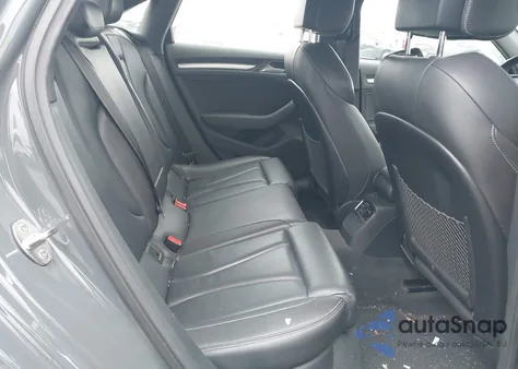 2017 Audi S3 2.0T Premium Plus z USA, uszkodzony, nr VIN WAUB1GFF4H1021561